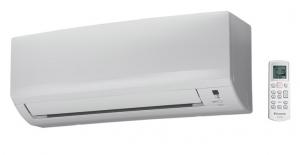 DAIKIN DC INVERTER modello SB.FTXF25E/RXFE